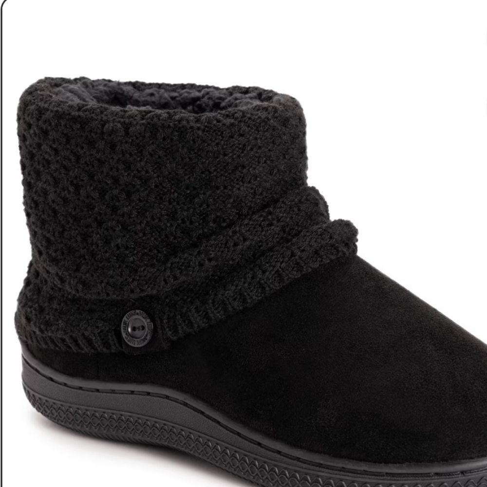 Muk Luks Pattie Cable Knit‎ Slipper Booties- Black
